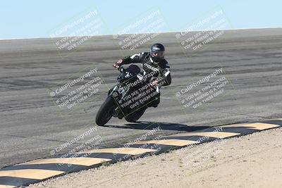 media/Oct-13-2025-Moto Forza (Mon) [[a66d839500]]/4-C Group/Session 2 (Bowl)/